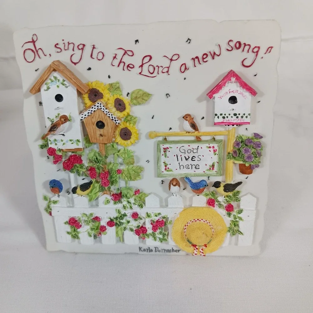 Karla Dornacher Plaque Religious Decor White Excellent 3D Birdhouse Garden
